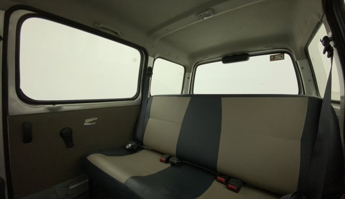 2014 Maruti Eeco 5 STR WITH A/C+HTR, Petrol, Manual, 78,179 km, Right Side Rear Door Cabin