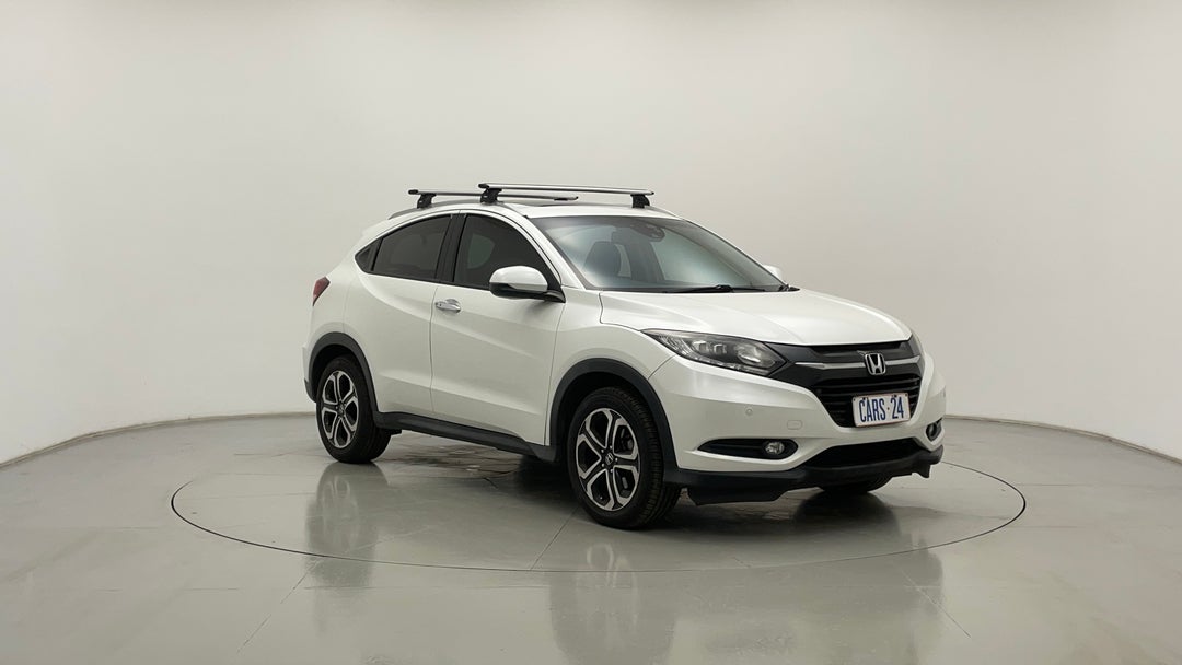 Right Front Diagonal (45- Degree) View