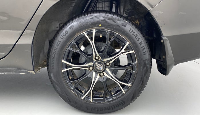2015 Honda City 1.5L I-DTEC V, Diesel, Manual, 1,05,852 km, Left Rear Wheel