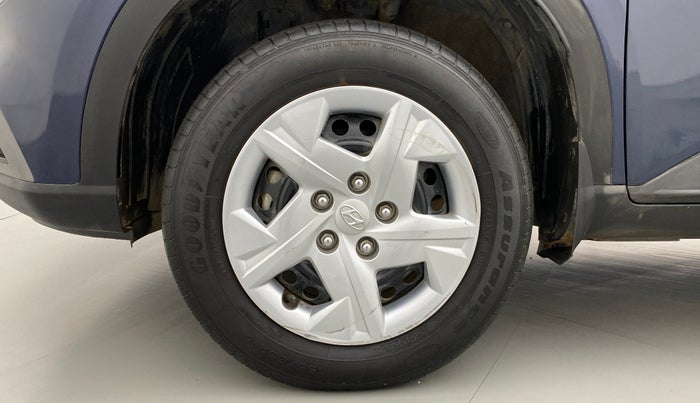 2020 Hyundai VENUE S MT 1.2 KAPPA, Petrol, Manual, 23,330 km, Left Front Wheel