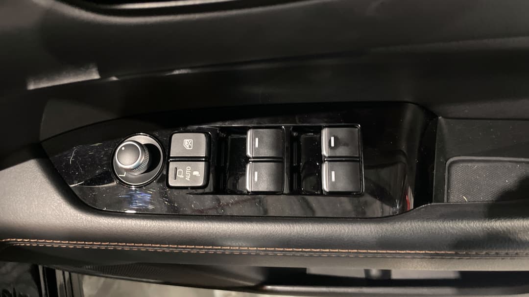 2020 Mazda CX-5 Gt (4x4), Automatic, 65211 km, Drivers Side Door Panel Controls