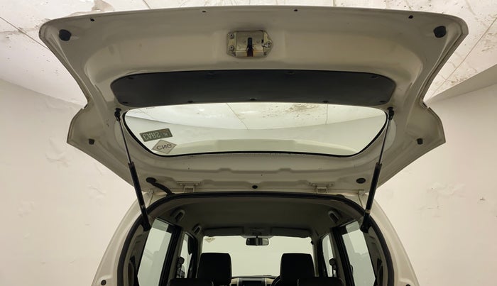 2018 Maruti Wagon R 1.0 LXI CNG, CNG, Manual, 60,008 km, Boot Door Open