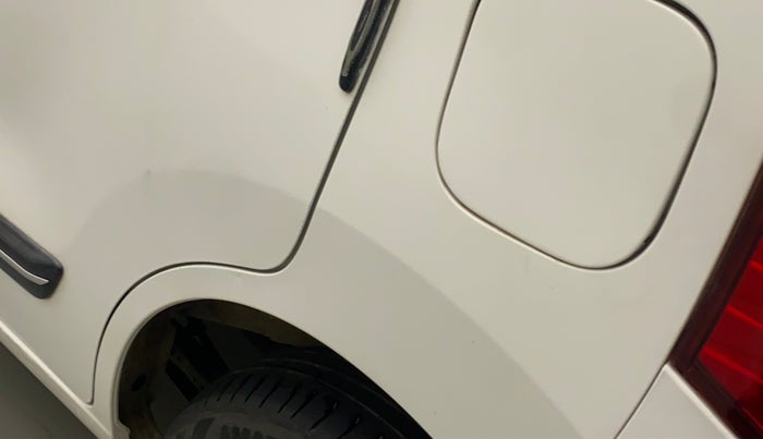 2018 Maruti Wagon R 1.0 LXI CNG, CNG, Manual, 60,008 km, Left quarter panel - Minor scratches