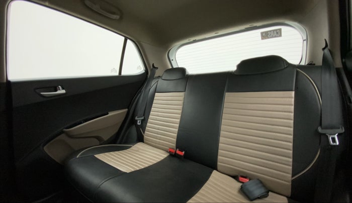 2019 Hyundai Grand i10 SPORTZ 1.2 KAPPA VTVT, Petrol, Manual, 40,352 km, Right Side Rear Door Cabin