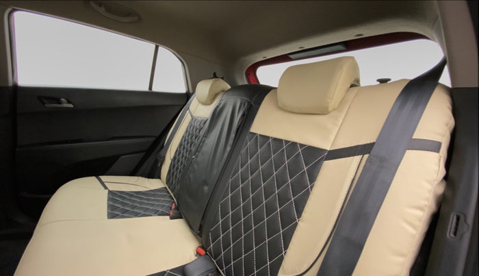 2015 Hyundai Creta 1.6 SX PLUS DIESEL, Diesel, Manual, 81,509 km, Right Side Rear Door Cabin