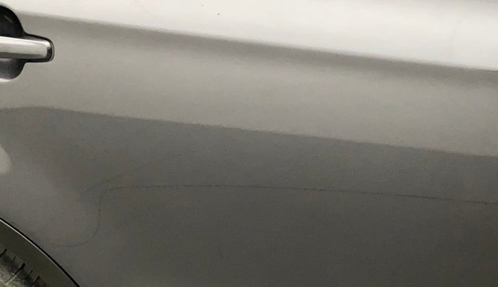 2019 Maruti S Cross DELTA 1.3, Diesel, Manual, 69,932 km, Right rear door - Minor scratches