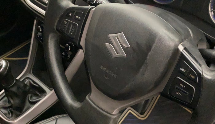 2019 Maruti S Cross DELTA 1.3, Diesel, Manual, 69,932 km, Steering wheel - Sound system control not functional