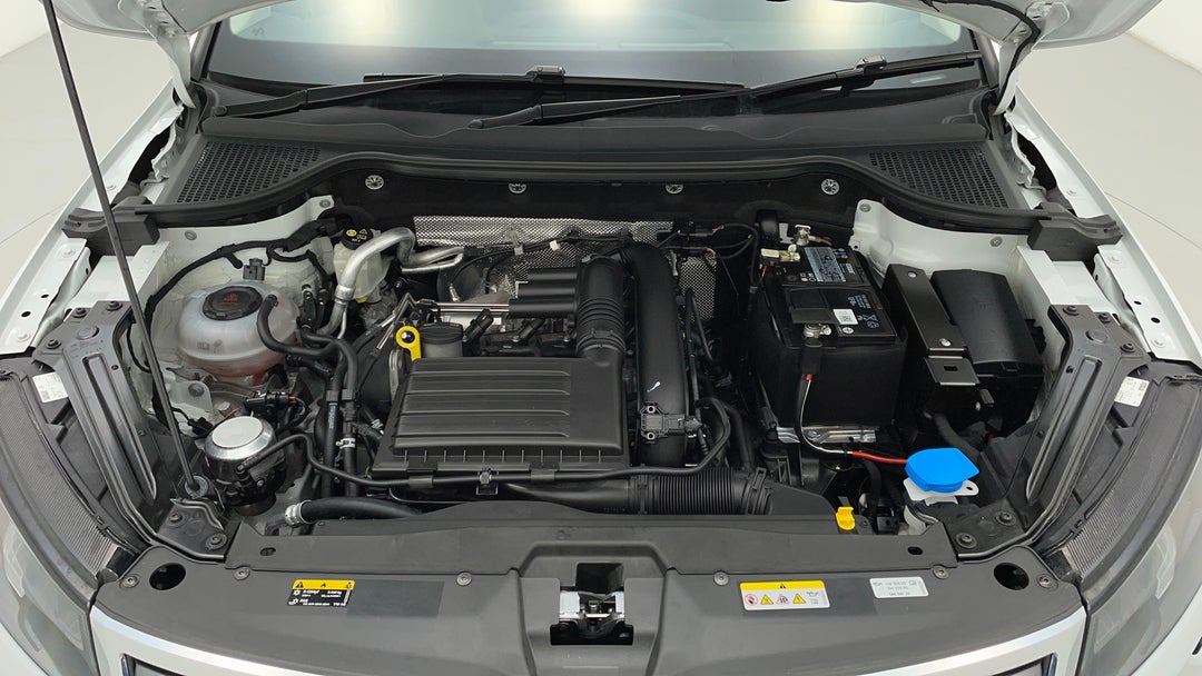 Open Bonnet (Engine)