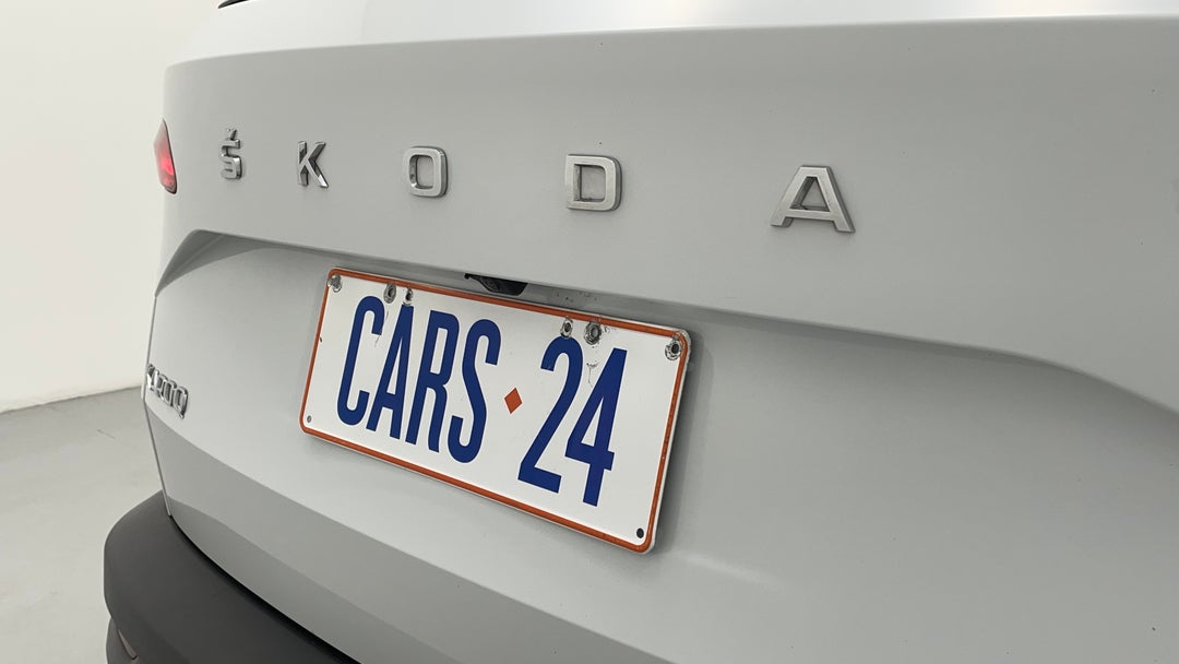 Badge (Boot Right Side)