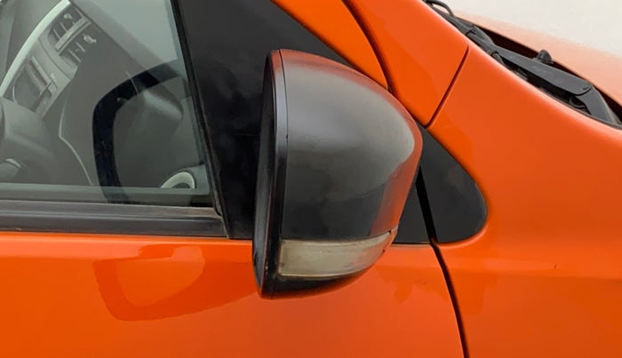 2018 Maruti Celerio X ZXI (O), Petrol, Manual, 61,676 km, Right rear-view mirror - Indicator light has minor damage