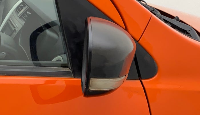 2018 Maruti Celerio X ZXI (O), Petrol, Manual, 61,676 km, Right rear-view mirror - Indicator light not working