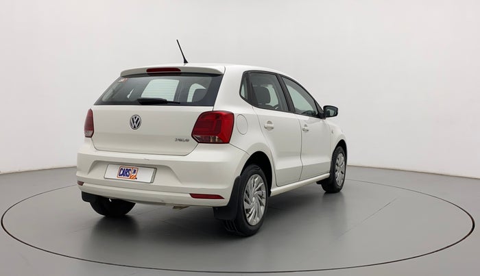 2015 Volkswagen Polo COMFORTLINE 1.2L, Petrol, Manual, 1,11,599 km, Right Back Diagonal