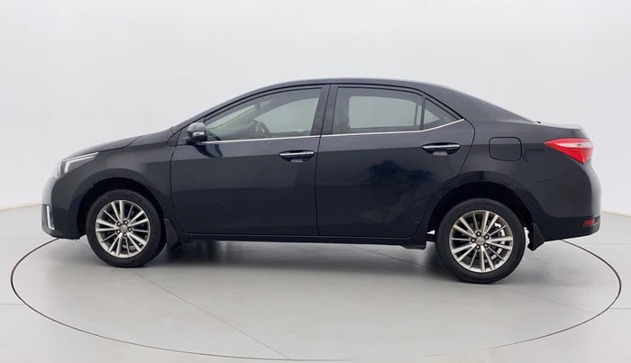 2016 Toyota Corolla Altis GL PETROL, Petrol, Manual, 1,20,226 km, Left Side