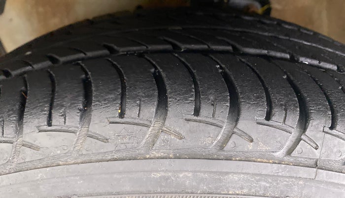 2019 Maruti Celerio X Vxi, Petrol, Manual, 14,059 km, Left Front Tyre Tread