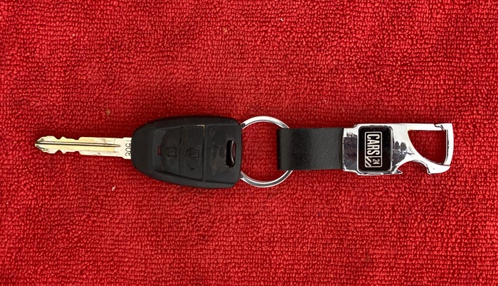 2019 Hyundai NEW SANTRO SPORTZ MT, Petrol, Manual, 32,039 km, Key Close Up