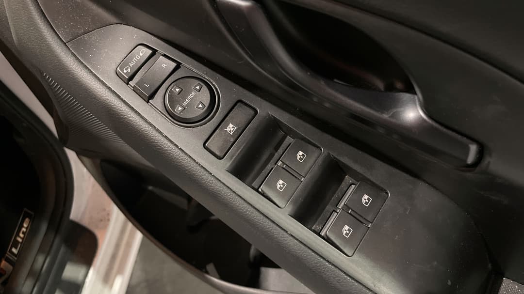 2023 Hyundai i30 N Line Premium, Automatic, 40838 km, Drivers Side Door Panel Controls