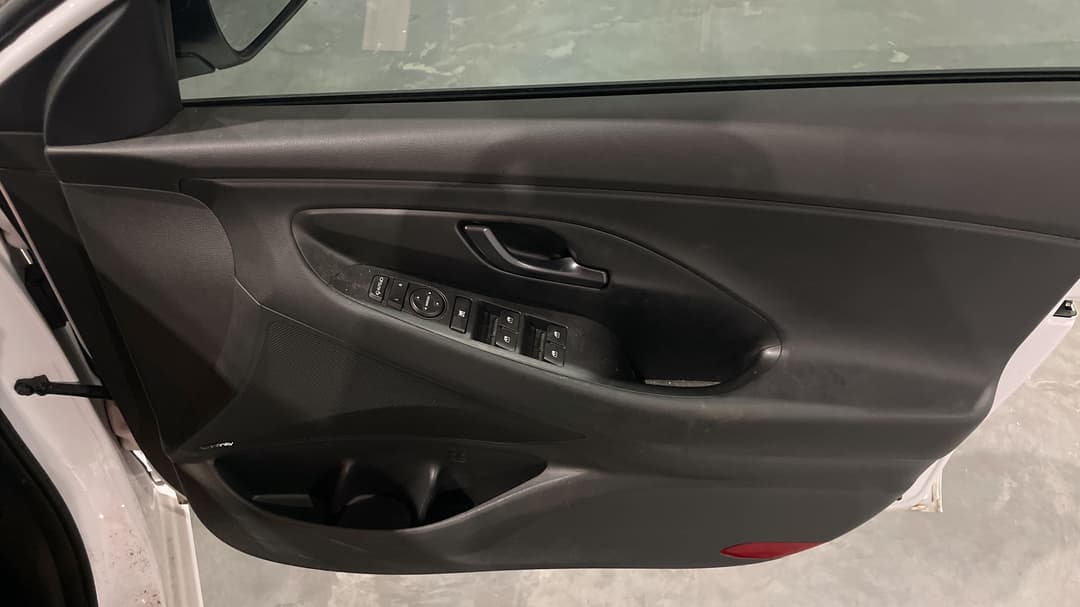 2023 Hyundai i30 N Line Premium, Automatic, 40838 km, Speaker View