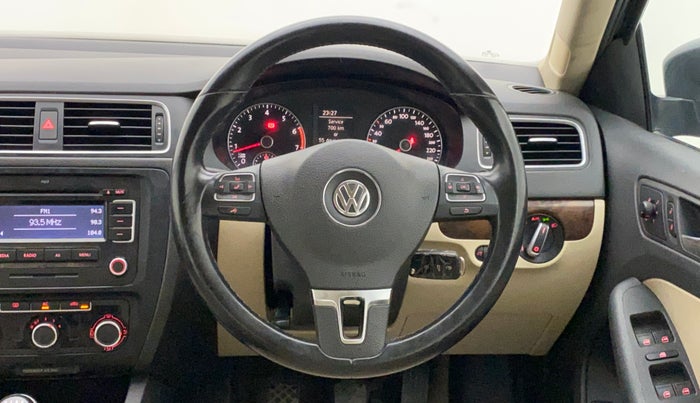 2012 Volkswagen Jetta COMFORTLINE TSI, Petrol, Manual, 69,339 km, Steering Wheel Close Up