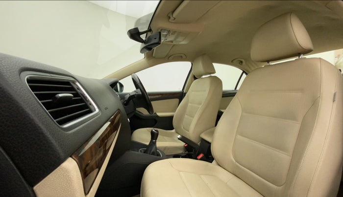 2012 Volkswagen Jetta COMFORTLINE TSI, Petrol, Manual, 69,339 km, Right Side Front Door Cabin