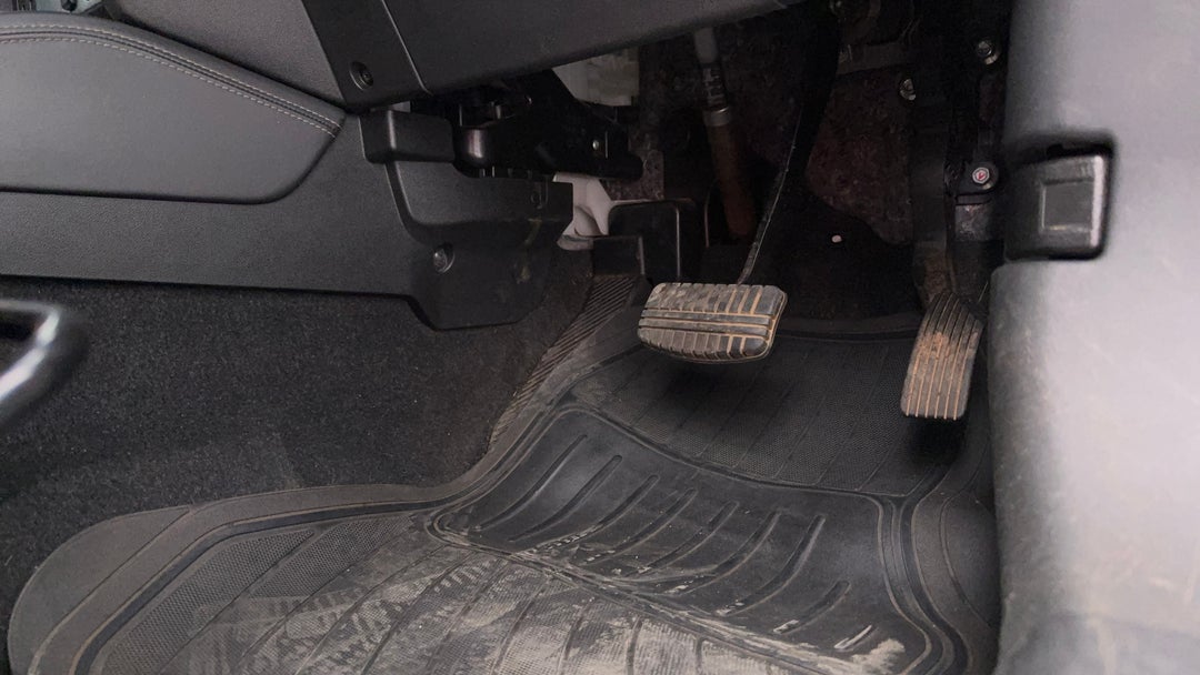 2021 Mitsubishi ASX Ls (2wd), Automatic, 70593 km, Pedals and Footmat
