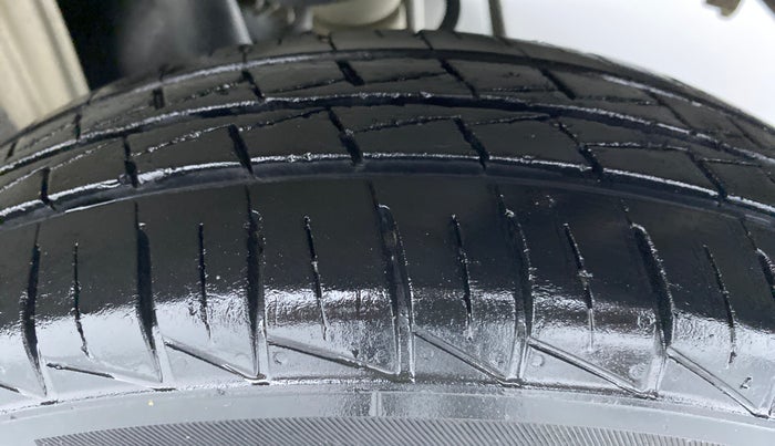 2019 Maruti Alto LXI, Petrol, Manual, 15,270 km, Left Rear Tyre Tread
