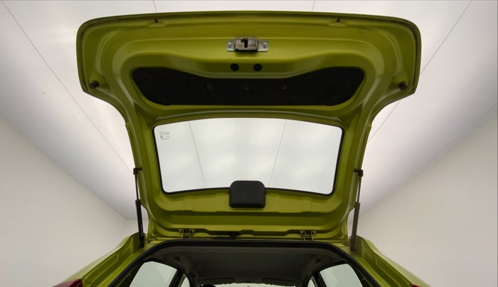 2018 Datsun Redi Go T (O), Petrol, Manual, 13,832 km, Boot Door Open