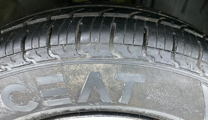 2018 Datsun Redi Go T (O), Petrol, Manual, 13,832 km, Right Front Tyre Tread