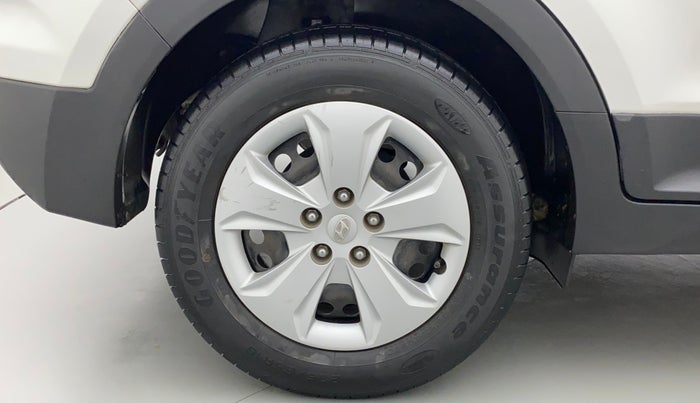 2015 Hyundai Creta S 1.6 PETROL, Petrol, Manual, 65,810 km, Right Rear Wheel