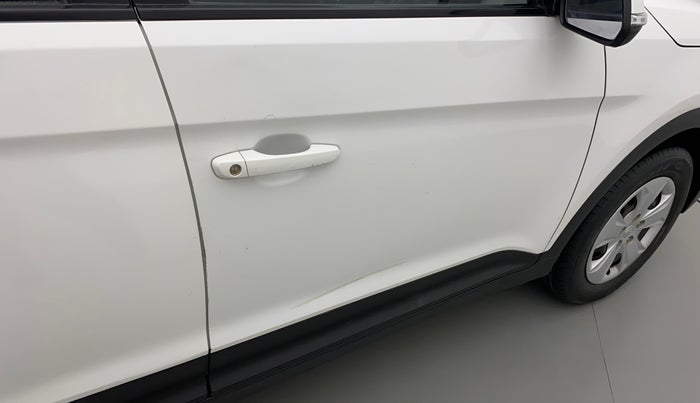 2015 Hyundai Creta S 1.6 PETROL, Petrol, Manual, 65,810 km, Driver-side door - Minor scratches