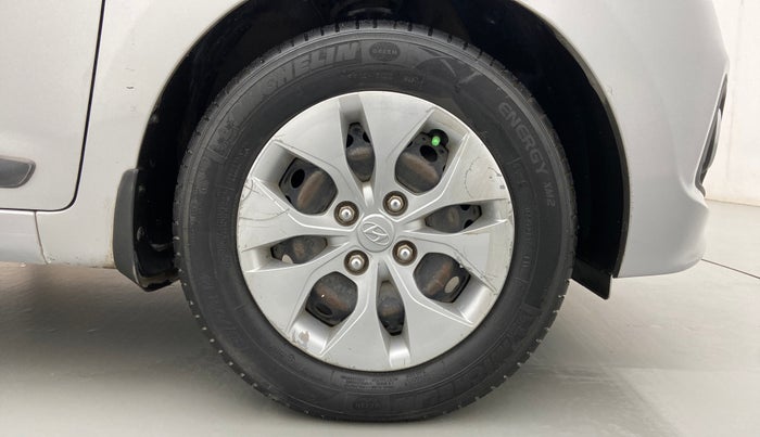 2016 Hyundai Xcent S 1.2, Petrol, Manual, 56,398 km, Right Front Wheel