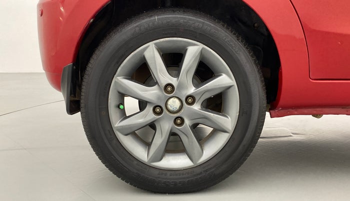 2015 Tata Bolt XT REVOTRON, Petrol, Manual, 37,485 km, Right Rear Wheel