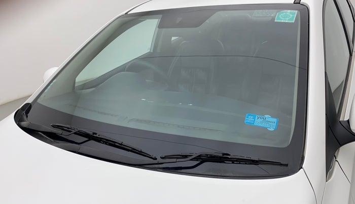 2019 Hyundai Verna 1.6 VTVT SX, Petrol, Manual, 49,501 km, Front windshield - Minor spot on windshield