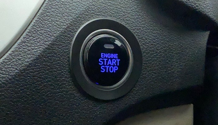 2019 Hyundai Verna 1.6 VTVT SX, Petrol, Manual, 49,501 km, Keyless Start/ Stop Button