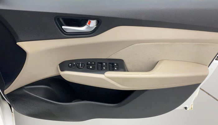 2019 Hyundai Verna 1.6 VTVT SX, Petrol, Manual, 49,501 km, Driver Side Door Panels Control