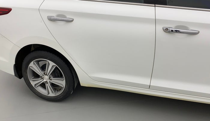2019 Hyundai Verna 1.6 VTVT SX, Petrol, Manual, 49,501 km, Right rear door - Minor scratches