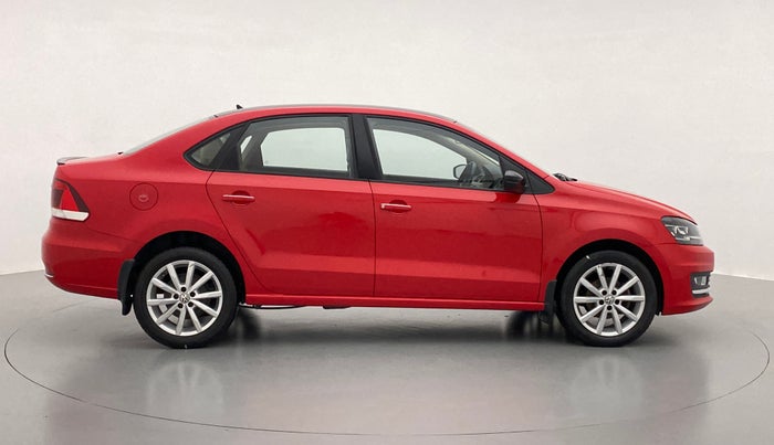 2018 Volkswagen Vento 1.2 TSI HIGHLINE PLUS AT, Petrol, Automatic, 84,790 km, Right Side View