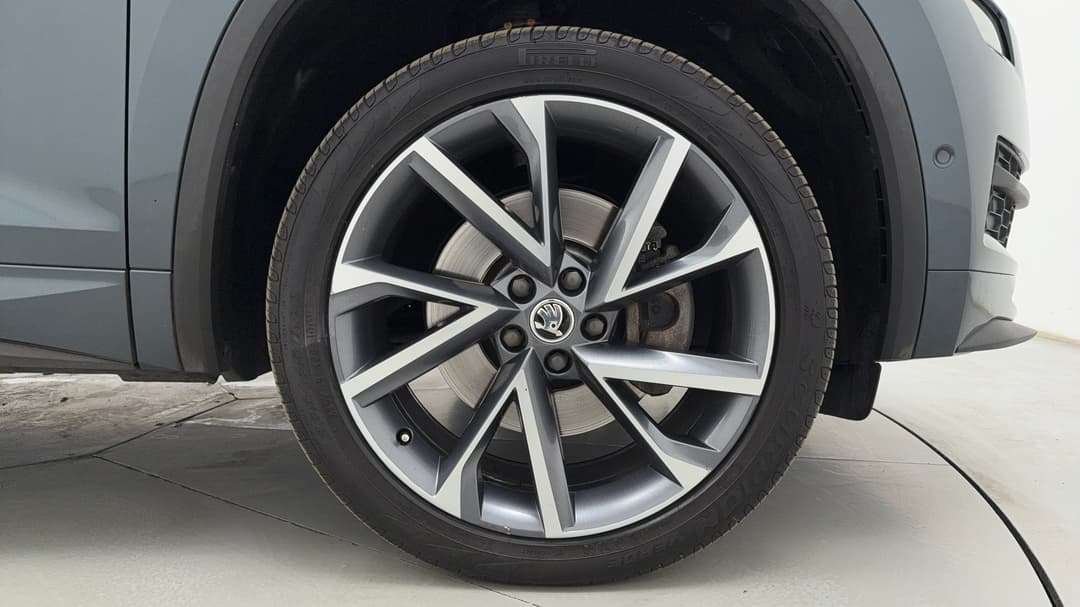 Right Front Wheel