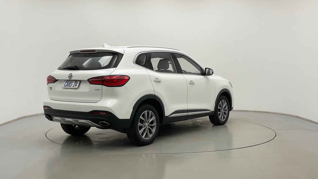 Right Back Diagonal (45- Degree) View