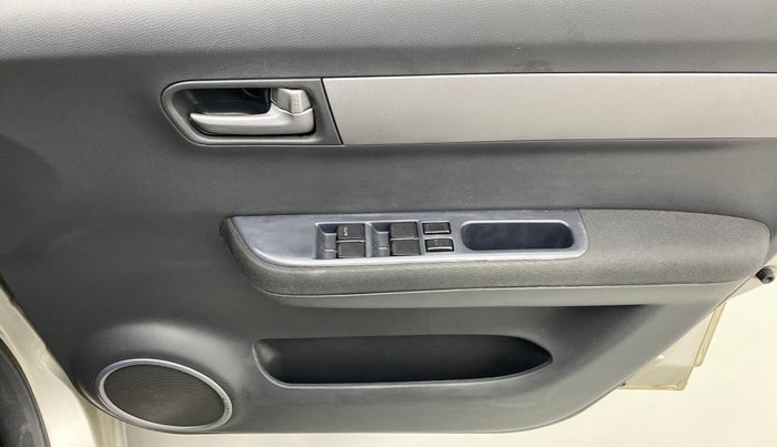 2009 Maruti Swift VDI, Diesel, Manual, 69,579 km, Driver Side Door Panels Control