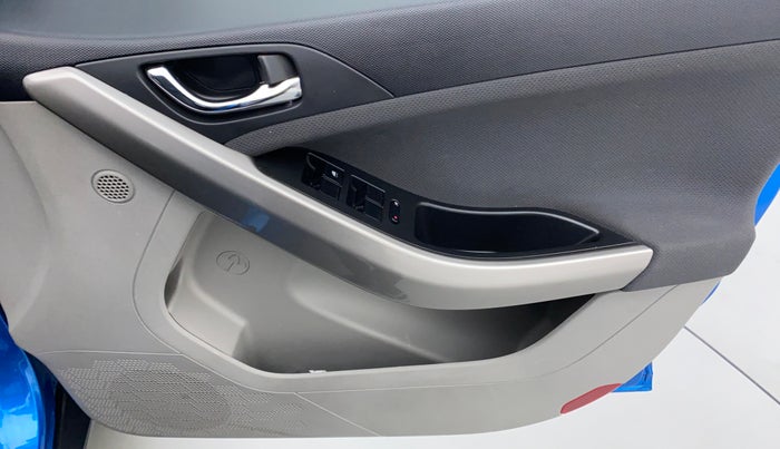 2019 Tata NEXON XZA + 1.2 PETROL A/T, Petrol, Automatic, Driver Side Door Panels Control