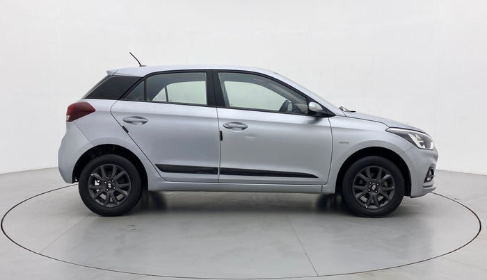 2019 Hyundai Elite i20 1.2 SPORTS PLUS VTVT CVT, Petrol, Automatic, 43,968 km, Right Side View