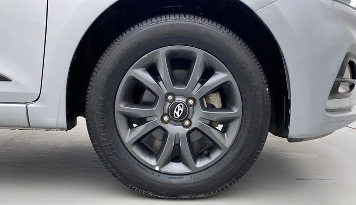 2019 Hyundai Elite i20 1.2 SPORTS PLUS VTVT CVT, Petrol, Automatic, 43,968 km, Right Front Wheel
