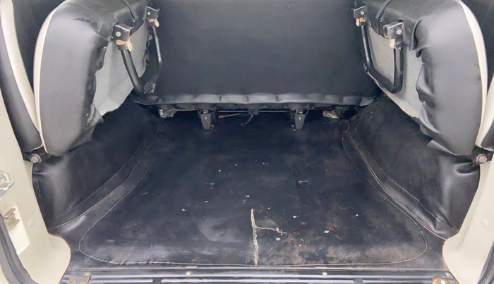 2018 Mahindra Scorpio S5 2WD, Diesel, Manual, 65,868 km, Boot Inside