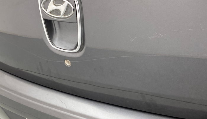 2011 Hyundai i10 MAGNA 1.2, Petrol, Manual, 51,953 km, Dicky (Boot door) - Minor scratches