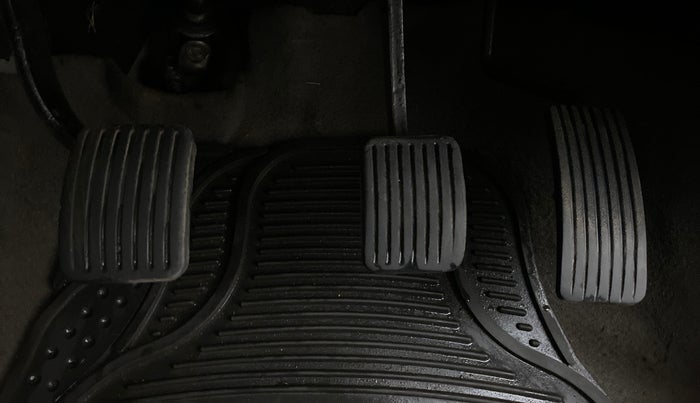2011 Hyundai i10 MAGNA 1.2, Petrol, Manual, 51,953 km, Pedals