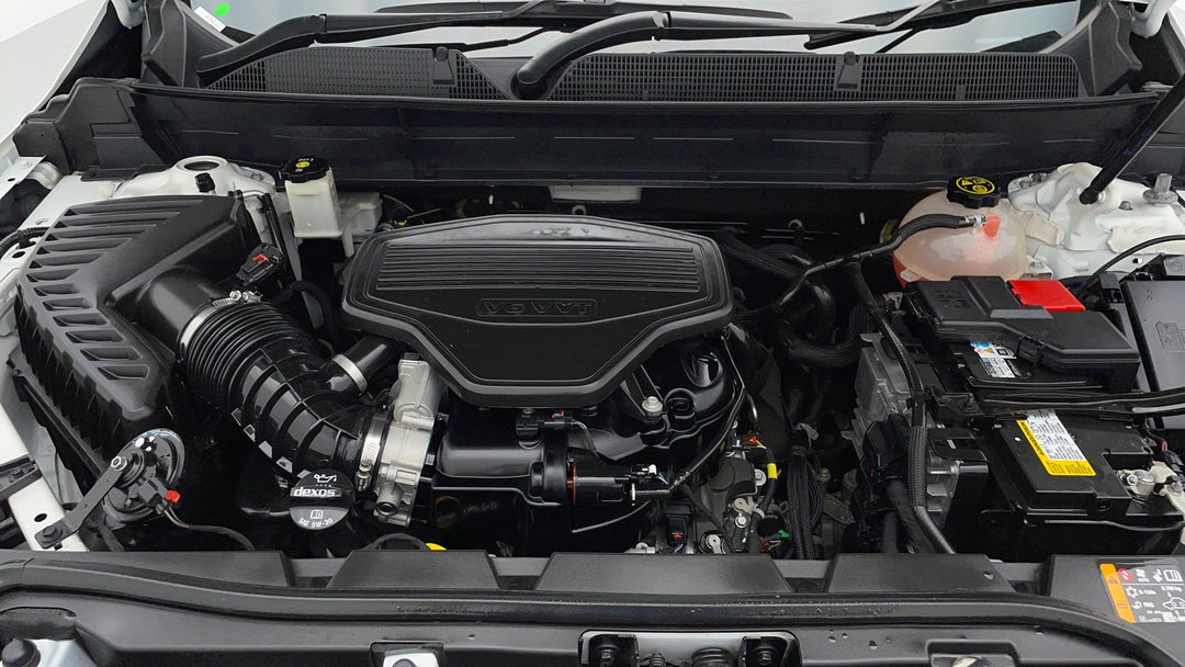 Open Bonnet (Engine)