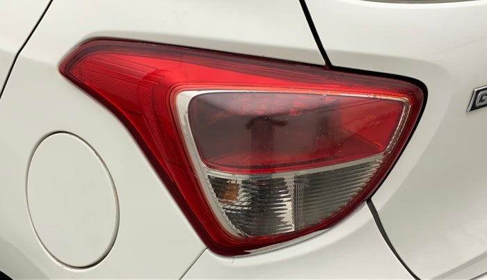 2017 Hyundai Grand i10 MAGNA 1.2 KAPPA VTVT, CNG, Manual, 42,006 km, Left tail light - Reverse gear light not functional
