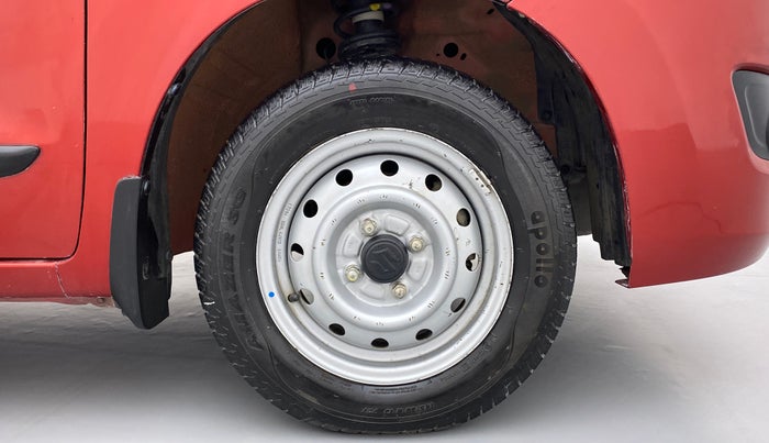2017 Maruti Wagon R 1.0 LXI, Petrol, Manual, 29,138 km, Right Front Wheel
