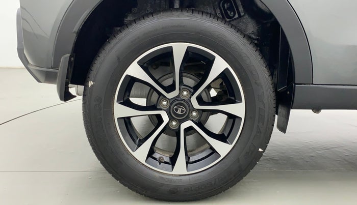 2021 Tata NEXON XZA + 1.2 PETROL A/T, Petrol, Automatic, 8,881 km, Right Rear Wheel
