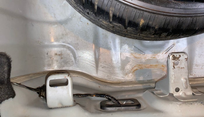 2019 Hyundai Xcent SX 1.2, Petrol, Manual, 26,842 km, Boot floor - Slight discoloration